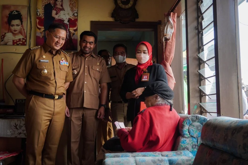 Kunjungan Pejabat